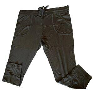 Kate Quinn Beluga/Dark Gray Women’s joggers NWT Large